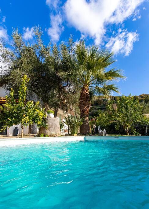 Holiday Home Lucifero Contura Ngoại thất bức ảnh